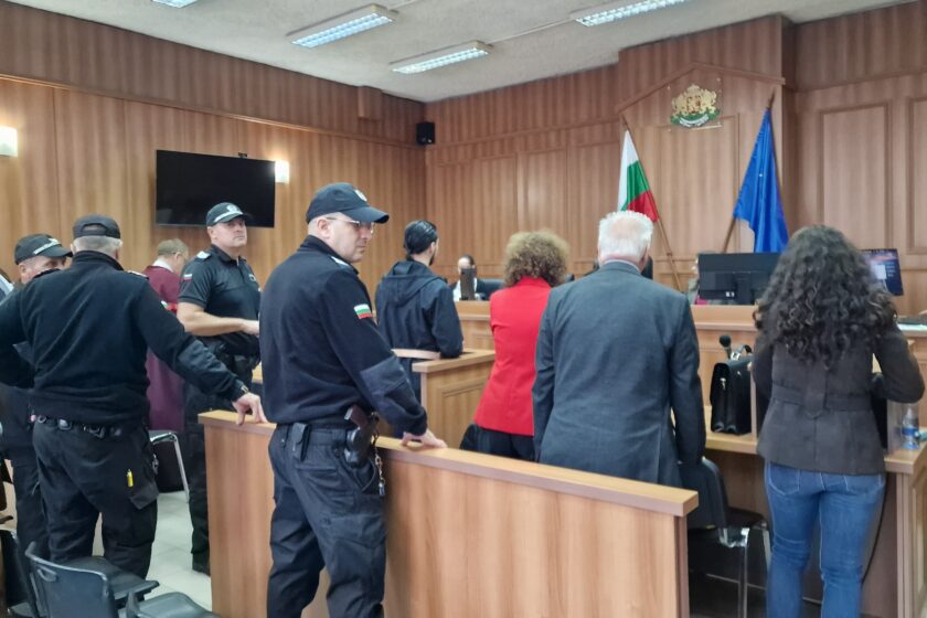 Photo : Горещите новини на Подбалкана Procès abrégé pour l'étudiant accusé du meurtre de Dimitrina Grozeva